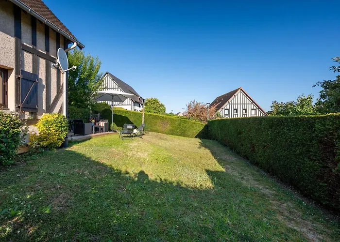 Le Clos Des Brises Konukevi 3*